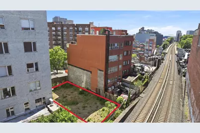 13625 41st Avenue, Flushing, NY 11355 - Photo 6