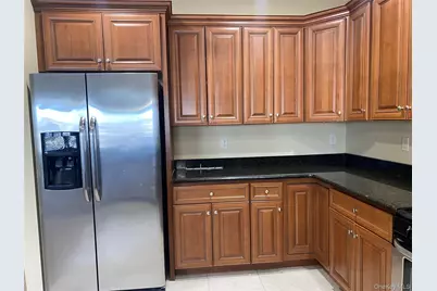 11 Nicole Court, Copiague, NY 11726 - Photo 18