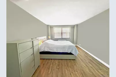 61-20 Grand Central Parkway #A1008, Forest Hills, NY 11375 - Photo 8