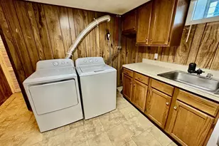 10 Vernon Ave, Rockville Centre, NY 11570 - Photo 14