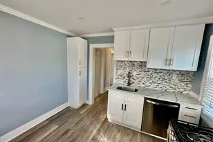 10 Vernon Ave, Rockville Centre, NY 11570 - Photo 4