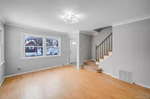 289 Jefferson, Mastic Beach, NY 11951 - Photo 8