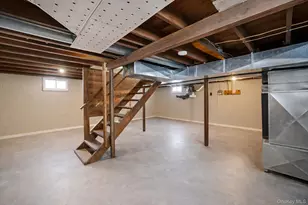 289 Jefferson, Mastic Beach, NY 11951 - Photo 22