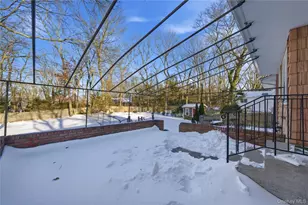 115 Red Oak Ct, Port Jefferson, NY 11777 - Photo 26