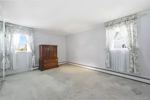 115 Red Oak Ct, Port Jefferson, NY 11777 - Photo 18