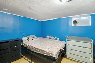 208 Charter Oaks Ave, Brentwood, NY 11717 - Photo 10