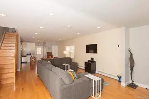 360 W 262nd St, Bronx, NY 10471 - Photo 10