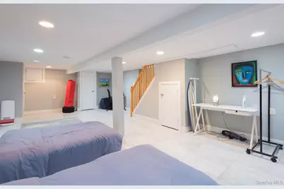 360 W 262nd Street, Bronx, NY 10471 - Photo 20