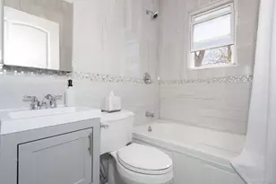 360 W 262nd St, Bronx, NY 10471 - Photo 18