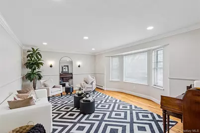 9 Almike Drive, Centereach, NY 11720 - Photo 6