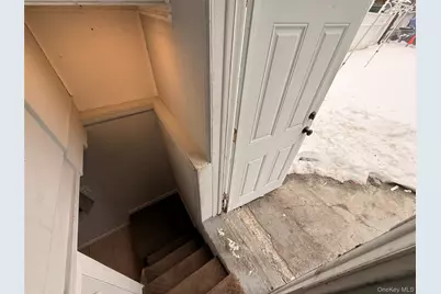 15 Mirin Avenue, Roosevelt, NY 11575 - Photo 14