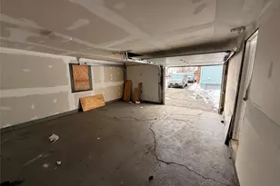 15 Mirin Ave, Roosevelt, NY 11575 - Photo 32