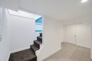 15 Mirin Ave, Roosevelt, NY 11575 - Photo 26