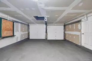 15 Mirin Ave, Roosevelt, NY 11575 - Photo 32