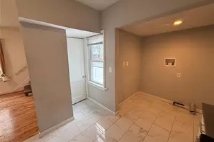 15 Mirin Ave, Roosevelt, NY 11575 - Photo 12