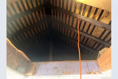 15 Mirin Avenue, Roosevelt, NY 11575 - Photo 30