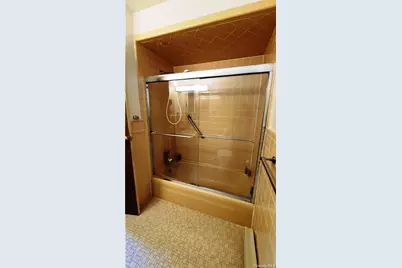 52 Medallion Road, Kiamesha Lake, NY 12751 - Photo 18