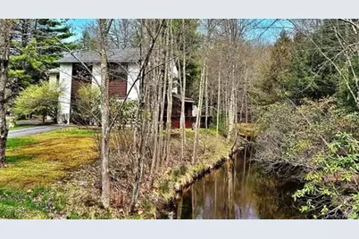 52 Medallion Road, Kiamesha Lake, NY 12751 - Photo 32