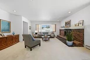 9 Carlisle Dr, Northport, NY 11768 - Photo 8