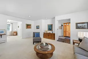 9 Carlisle Dr, Northport, NY 11768 - Photo 6