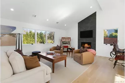 238 Sebonac Road, Southampton, NY 11968 - Photo 8