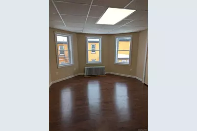 11 Walnut Street #3R, Walden, NY 12586 - Photo 2