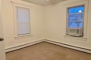 37 Riverside Dr, Suffern, NY 10901 - Photo 14