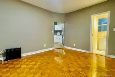 134 N 7th Avenue #2, Mount Vernon, NY 10550 - Photo 6