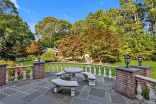 11 Danton Ln N, Lattingtown, NY 11560 - Photo 10