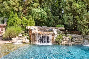 11 Danton Ln N, Lattingtown, NY 11560 - Photo 4