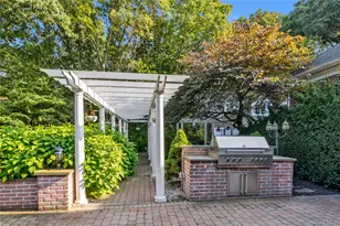 11 Danton Ln N, Lattingtown, NY 11560 - Photo 46