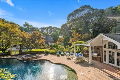 11 Danton Lane N, Lattingtown, NY 11560 - Photo 12