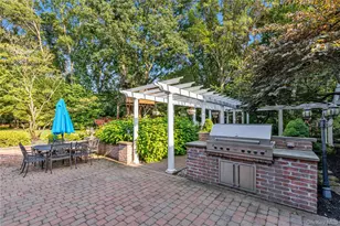 11 Danton Ln N, Lattingtown, NY 11560 - Photo 40