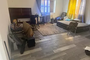 972 E 88th St, Brooklyn, NY 11236 - Photo 2