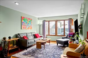 25 Village Gate Way, Nyack, NY 10960 - Photo 4