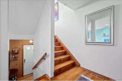 25 Village Gate Way #25, Nyack, NY 10960 - Photo 14