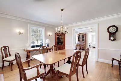 6 Emmet Place, Garden City, NY 11530 - Photo 8