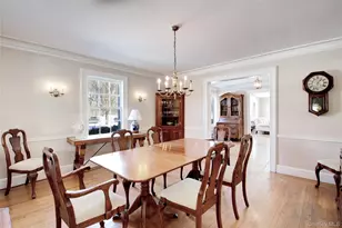 6 Emmet Pl, Garden City, NY 11530 - Photo 8