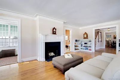 6 Emmet Place, Garden City, NY 11530 - Photo 6