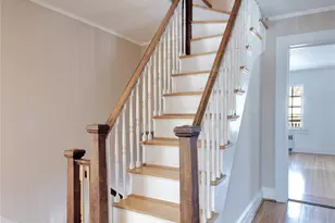 6 Emmet Pl, Garden City, NY 11530 - Photo 10