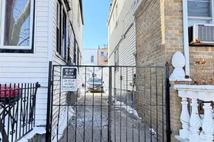 97-26 133rd St, Richmond Hill, NY 11419 - Photo 4