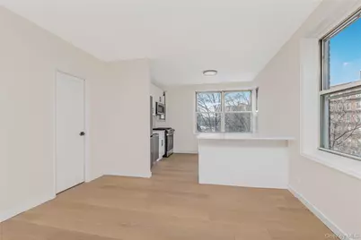 5601 Riverdale Avenue #7T, Bronx, NY 10471 - Photo 2