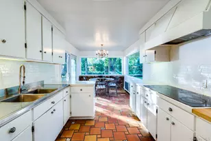 140 Old Winkle Point Rd, Northport, NY 11768 - Photo 10