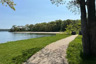 140 Old Winkle Point Rd, Northport, NY 11768 - Photo 38