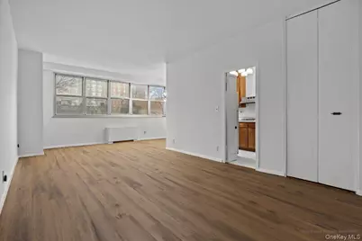 555 Kappock Street #4H, Bronx, NY 10463 - Photo 2