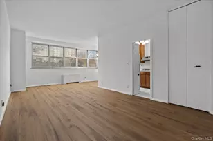555 Kappock St, Bronx, NY 10463 - Photo 2