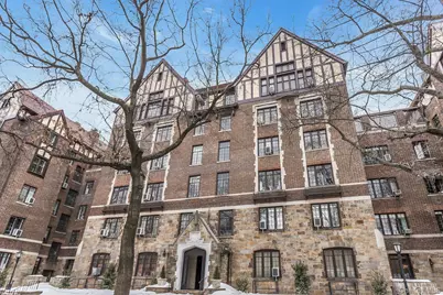 10 Holder Place #2A, Forest Hills, NY 11375 - Photo 14