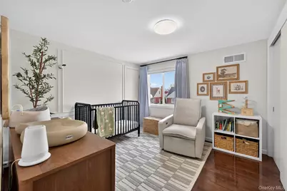 1024 Oaks Drive, Franklin Square, NY 11010 - Photo 12