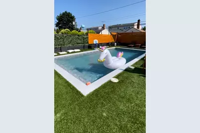 1024 Oaks Drive, Franklin Square, NY 11010 - Photo 20