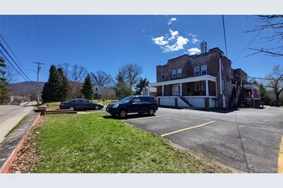 139 Rombout Avenue #1, Beacon, NY 12508 - Photo 2